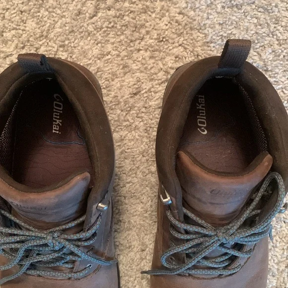 Men’s Olukai leather boots. - Picture 2 of 3